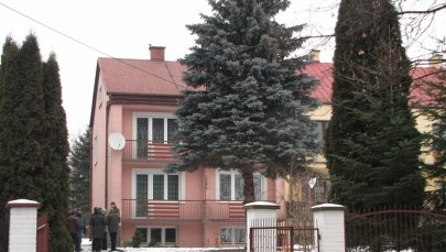 Rodzinna tragedia. Babcia zamordowała córkę i wnuczkę