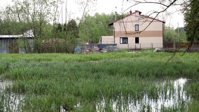 Rodzinna tragedia w Bąkowie. 29-latek z zarzutami
