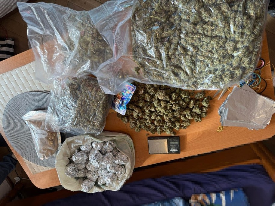 Rodzinny narkobiznes zakończony przez śródmiejskich policjantów /Policja