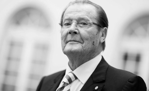 Roger Moore nie żyje. Pamiętamy go m.in. z roli Jamesa Bonda