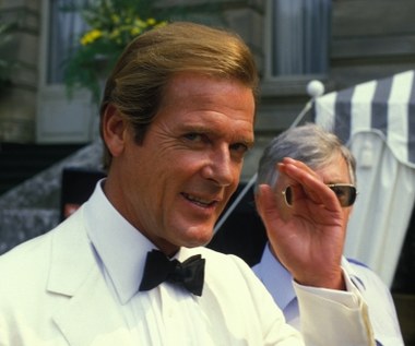 Roger Moore: Pamiątki z filmów o Jamesie Bondzie na aukcji