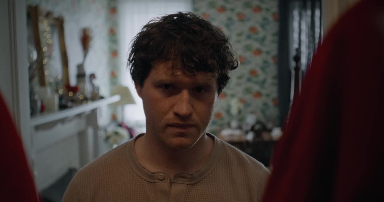 Rohan Campbell w filmie "Cicha noc, śmierci noc" (2025) /screen /materiały prasowe