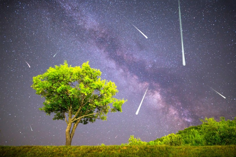 Rój meteorów to inaczej spadające gwiazdy, które zobaczymy już w czerwcu na niebie. /123RF/PICSEL