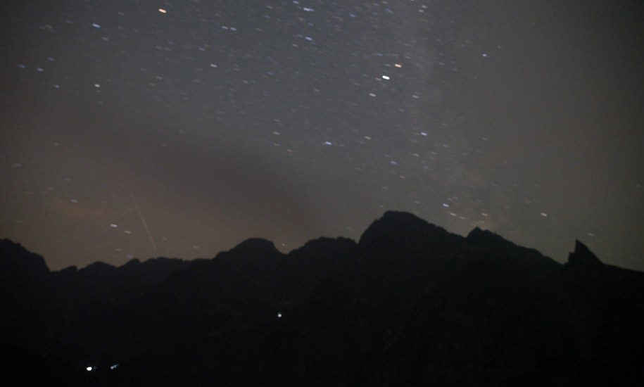 Noc spadających gwiazd 2023. Gdzie najlepiej je obserwować?