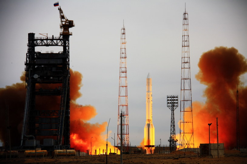 Rok 2012, start rakiety Proton z Kosmodromu Bajkonur /AFP