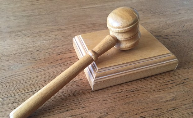 Rok więzienia za dzieciobójstwo. 18-latka z dolnośląskiej wsi usłyszała wyrok