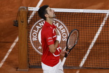 Roland Garros. Djoković przeciwnikiem Nadala w finale