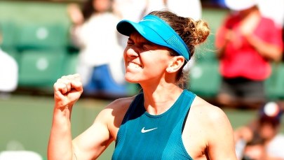 Roland Garros: Faworytka marząca o tenisowym szczycie kontra niespodzianka, która już go zdobyła