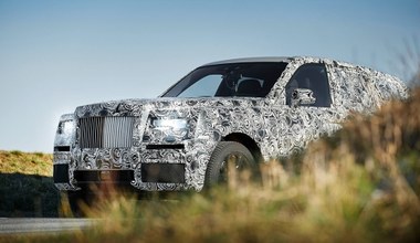 Rolls-Royce Cullinan na zdjęciach, ale zamaskowany