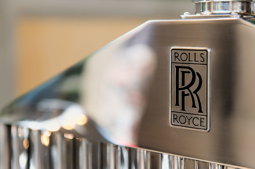 Rolls-Royce planuje zwolnić 400 osób /123RF/PICSEL