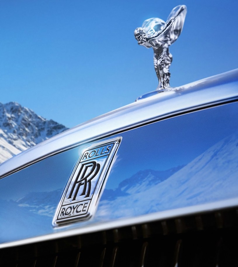 Rolls-Royce SUV /Rolls-Royce