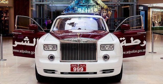 Rolls w barwach policji? Tylko w Emiratach Arabaskich /Informacja prasowa