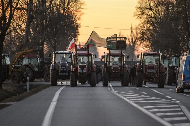 Rolnicy blokowali krajową "dwójkę" także w ubiegłym tygodniu /Wojciech Pacewicz /PAP