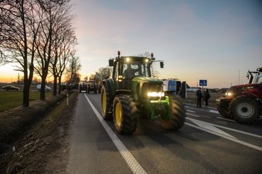 Rolnicy blokują drogi na Mazowszu