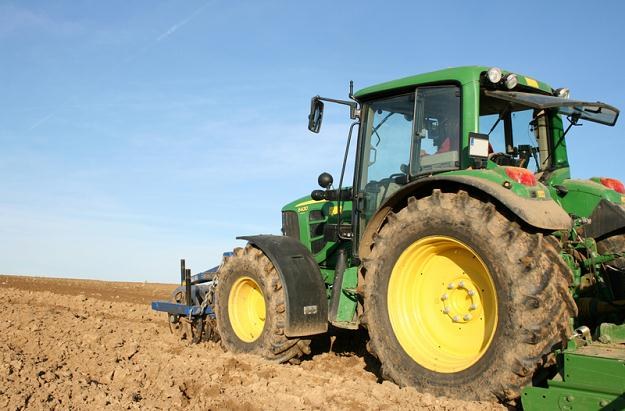 Rolnicy od 2014 roku będą płacić podatek dochodowy od działalności rolniczej? /&copy; Panthermedia