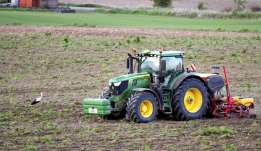 Rolnicy otrzymają wyższy zwrot akcyzy zawartej w cenie paliwa. Jest decyzja Sejmu