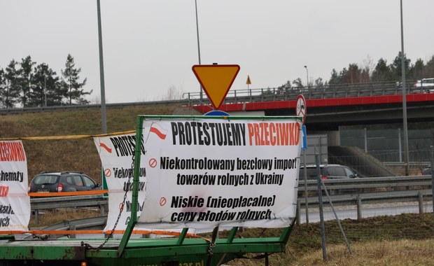 Rolnicy protestowali w okolicach lotniska w Pyrzowicach
