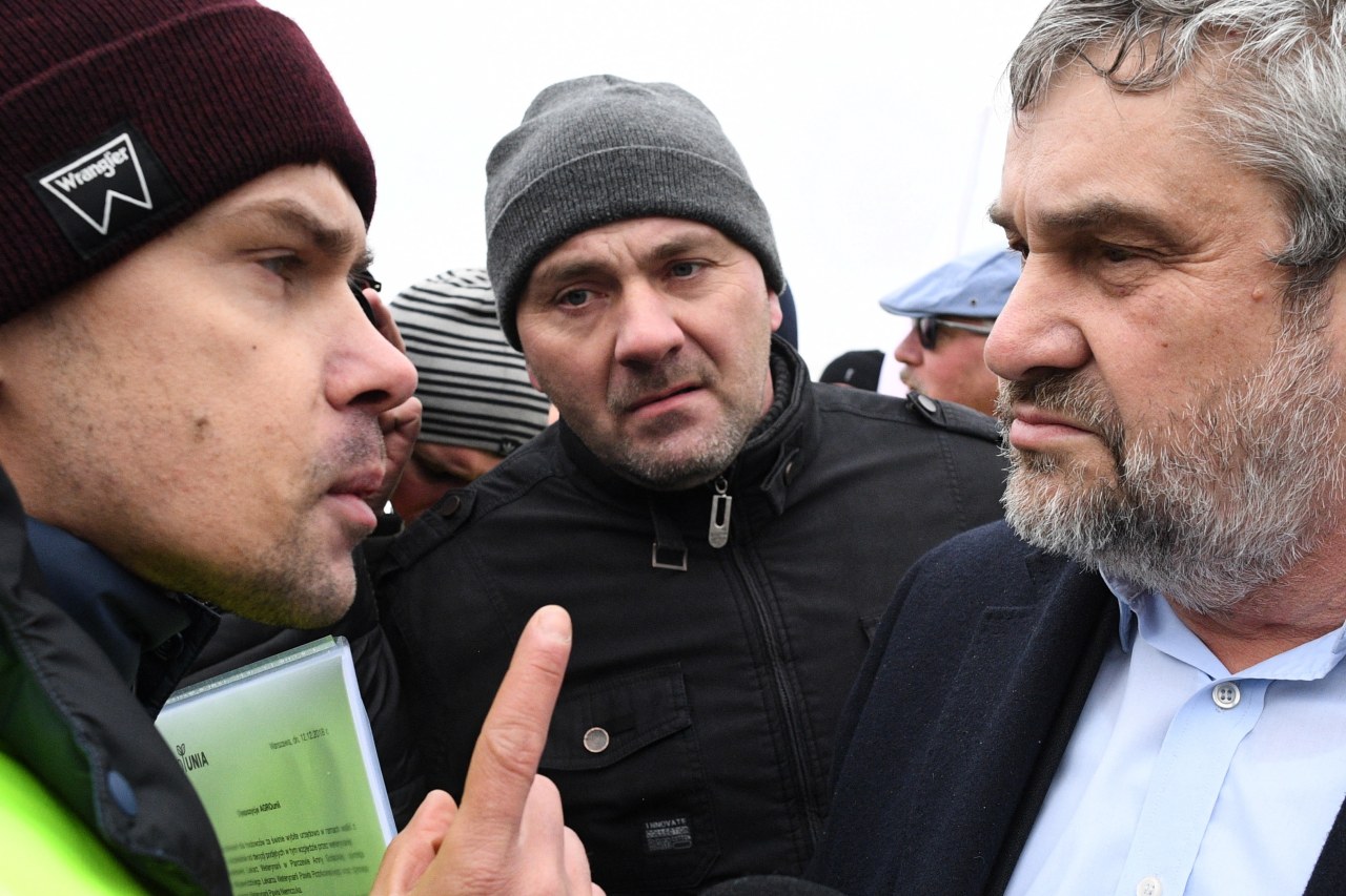 Rolnicy przerywają protest na A2. Droga zostanie odblokowana 