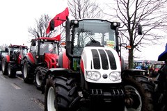 Rolnicy przygotowują się do "marszu gwieździstego" na Warszawę