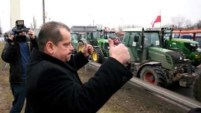 Rolnicy z Zakrętu zakończyli protest. Wracają do domów 