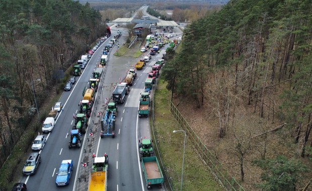 Rolnicy zablokowali granicę w Świecku. Są spore utrudnienia