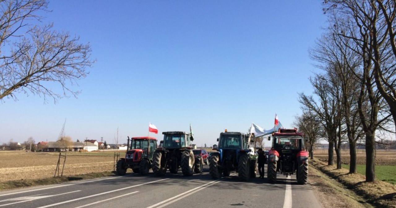Rolnicy: Zaostrzymy protest, na blokadzie dróg się nie skończy