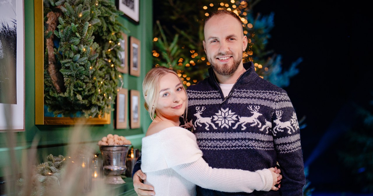 "Rolnik szuka żony" odcinek świąteczny: Arek i Julia /Piotr Matey/TVP /materiały prasowe