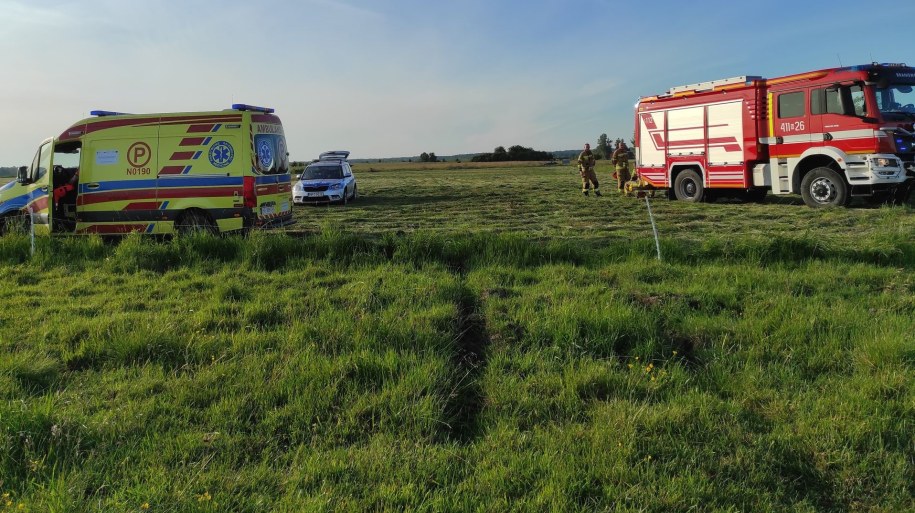 Rolnik zaatakowany przez byka /PSP Braniewo  /