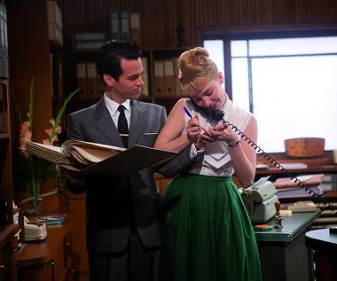 Romain Duris i Déborah François w scenie z filmu "Wspaniała"