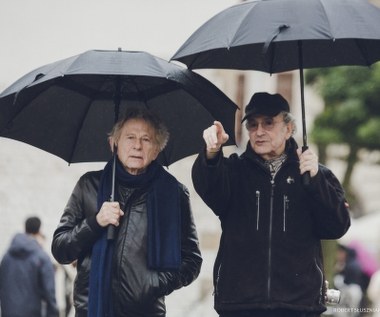 Roman Polański przyleciał do Krakowa na zdjęcia do filmu dokumentalnego o dzieciństwie i młodości reżysera. Zdobywcy Oscara towarzyszy jego wieloletni przyjaciel, światowej sławy fotograf, Ryszard Horowitz.