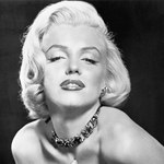 Romansowała z prezydentem oraz jego bratem. Czy to przyczyniło się do śmierci Marilyn Monroe?