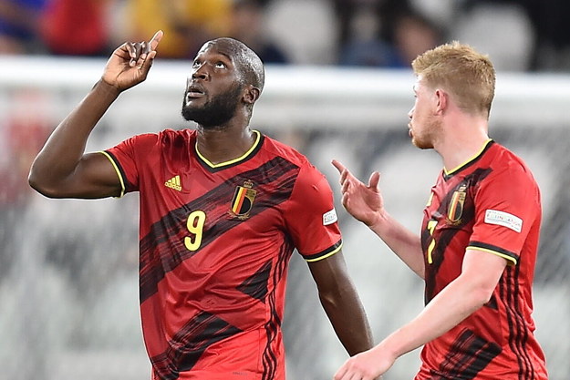 Romelu Lukaku i Kevin de Bruyne /ALESSANDRO DI MARCO  /PAP/EPA