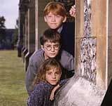 Ron, Harry i Hermione - bohaterowie filmu "Harry Potter i kamień filozoficzny" /