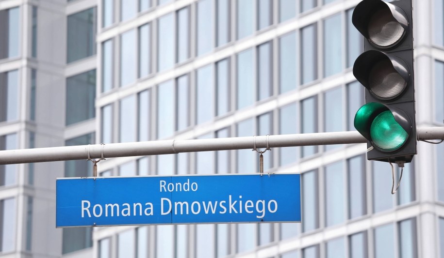 Rondo Romana Dmowskiego w Warszawie. To tu miał rozpocząć się marsz Niepodległa dla Wszystkich. Wydarzenie jednak odwołano. /Tomasz Gzell /PAP