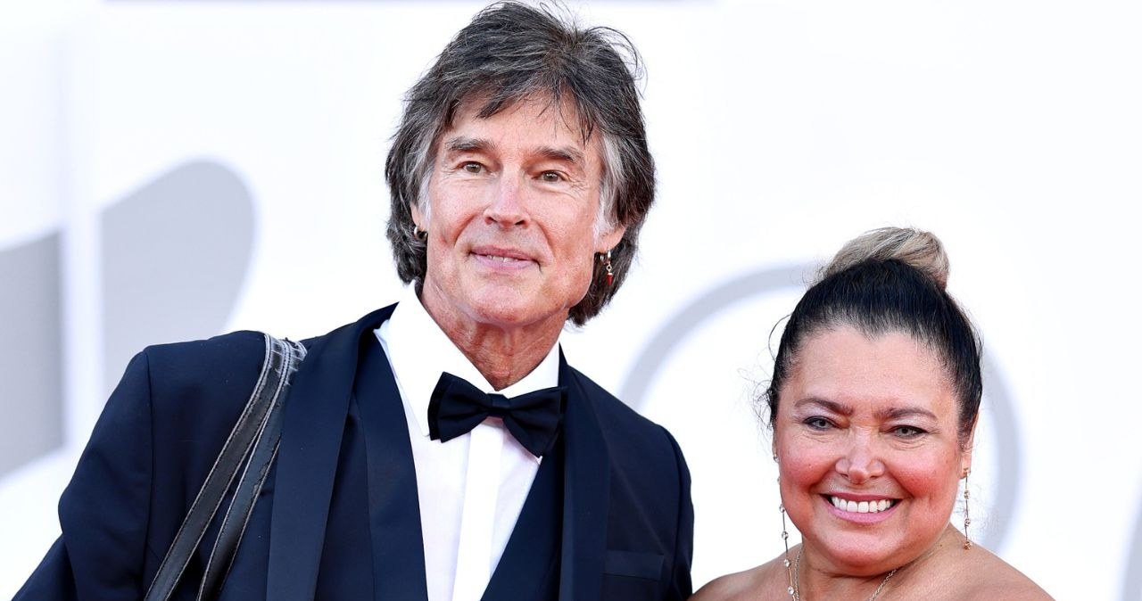 Ronn Moss z żoną Devin DeVasquez w 2023 roku na festiwalu filmowym w Wenecji /Franco Origlia/Getty Images /Getty Images