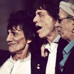 Ronnie Wood broni wysokich cen biletów na koncerty Stonesów