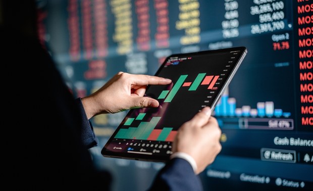 Ropa i gaz tanieją. Rynki reagują na działania dyplomatyczne USA