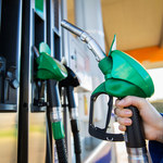 Ropa naftowa drożeje. Ceny paliw na polskich stacjach są wysokie, a będą jeszcze wyższe