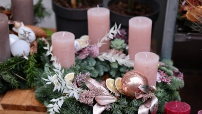 Roraty, wieńce i dni skupienia. Dziś rozpoczyna się adwent