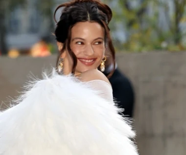 Rosalia niespodziewanie pojawiła się w Warszawie! Jedno zdjęcie wywołało niemałe poruszenie