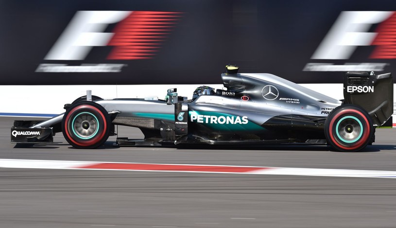 Rosberg notuje niezwykłą serię zwycięstw /AFP