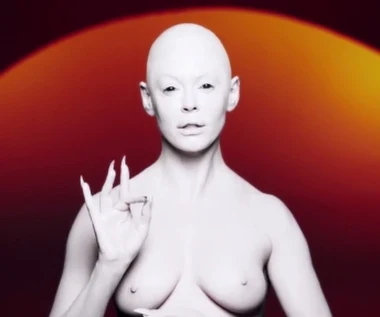 Rose McGowan debiutuje jako piosenkarka