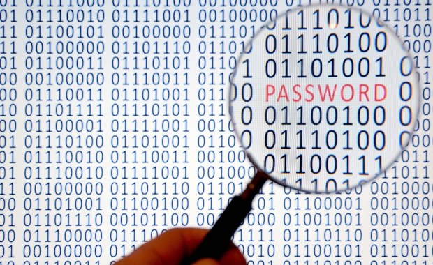 Rosja będzie "kopiować" internet. Władze obawiają się odcięcia od globalnej sieci