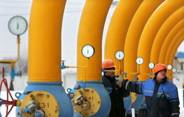 Rosja eksportować będzie teraz błękitne paliwo na Zachód trzema rurociągami /AFP
