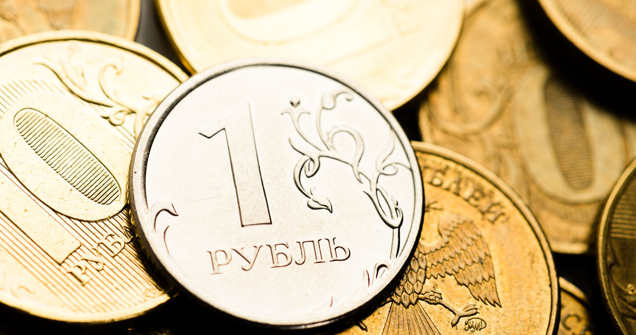 Rosja planuje denominację rubla /123RF/PICSEL