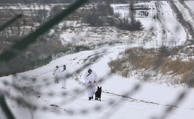 "Rosja podjęła ruchy w kierunku inwazji". Moskwa gromadzi wojsko i zapasy krwi