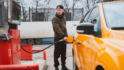 Rosja przedłuża zakaz eksportu benzyny. Ceny paliw wciąż rosną