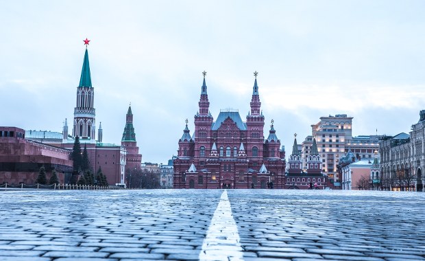 Rosja przerzuca supermyśliwce pod granicę z Japonią. Sygnał ze strony Kremla