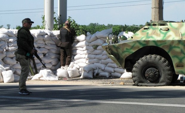 "Rosja przerzuciła przez granicę z Ukrainą wielkie transporty uzbrojenia"
