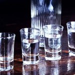 Rosja: Rząd będzie walczyć z nielegalnymi napojami alkoholowymi